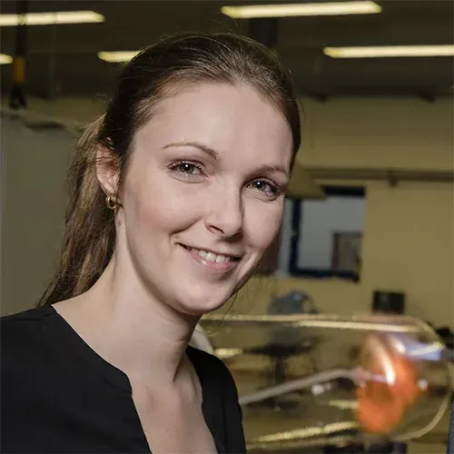 Ann-Dorothée Büsche, Managing Director at SemiQuarz